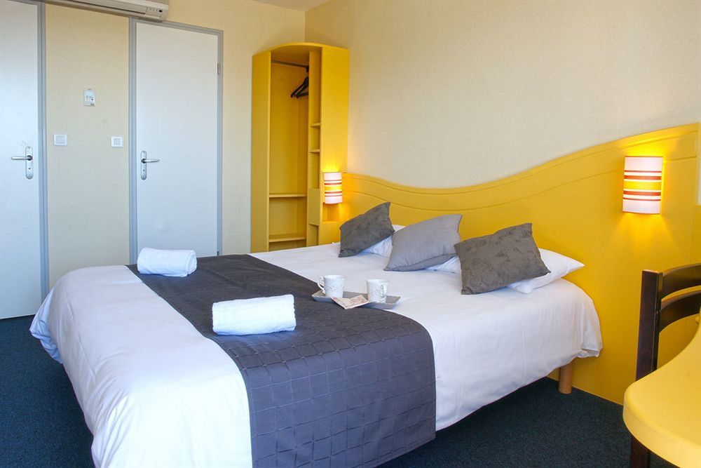 Enzo Hotels Chartres Mainvilliers By Kyriad Direct Eksteriør bilde